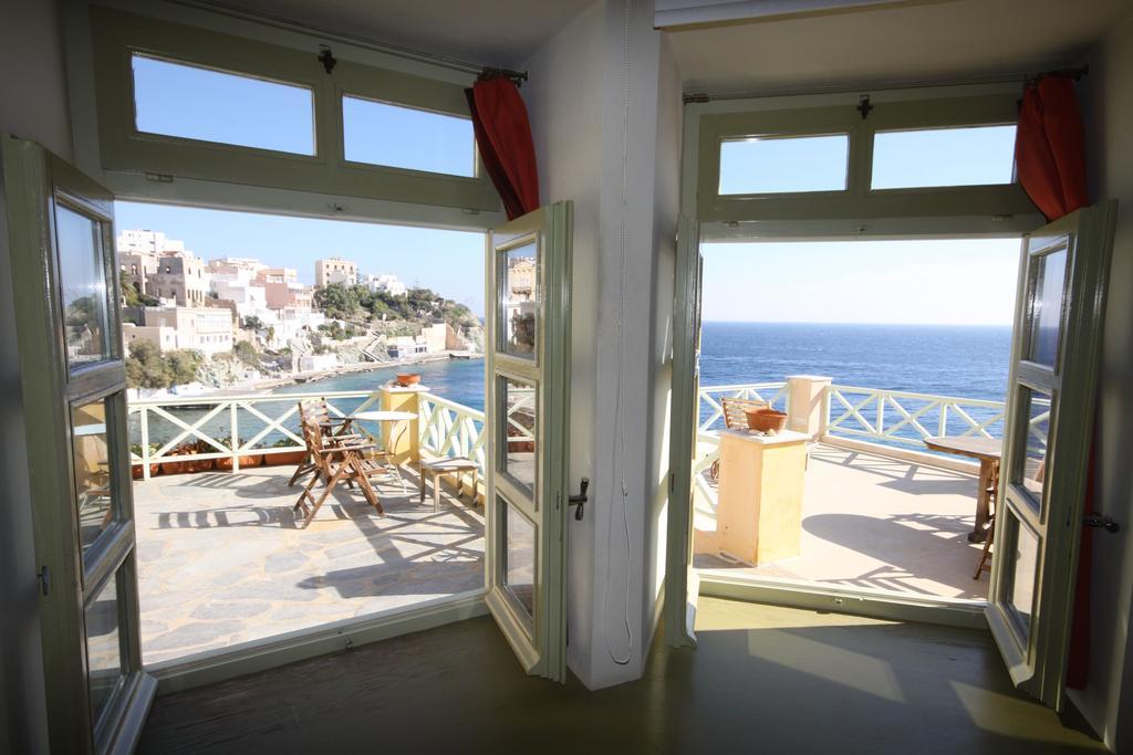 Apollonos Seafront Apartment Ermoúpoli Extérieur photo